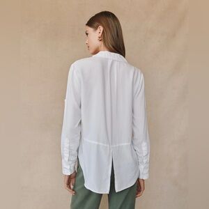 Bella Dahl $136 White Split Back Button Down Size Small in EUC